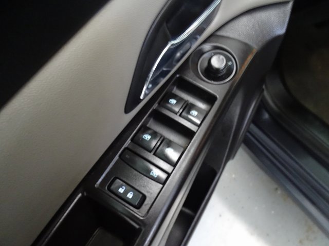 Used 2015 Chevrolet Cruze LS image 7