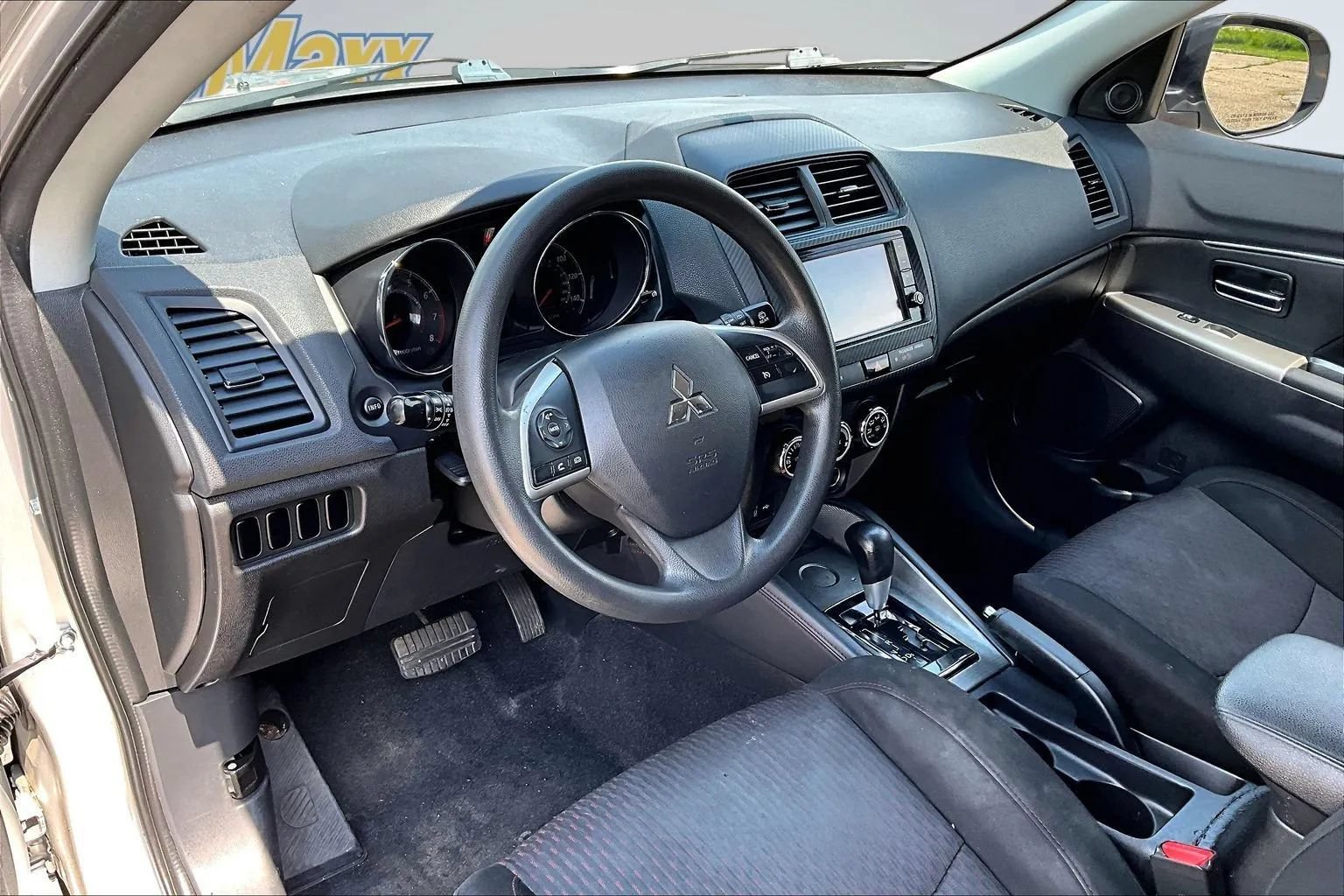 Used 2019 Mitsubishi Outlander Sport ES FWD image 17