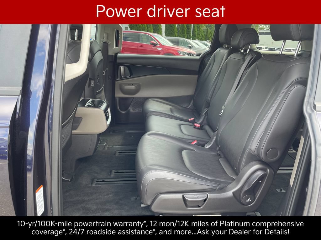Certified 2026 Kia Carnival LXS FWD image 25