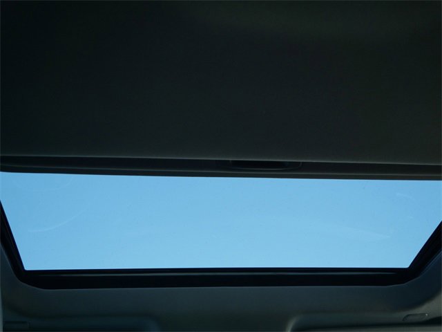 Used 2024 GMC Sierra 3500 Denali w/ Denali Reserve Package image 17