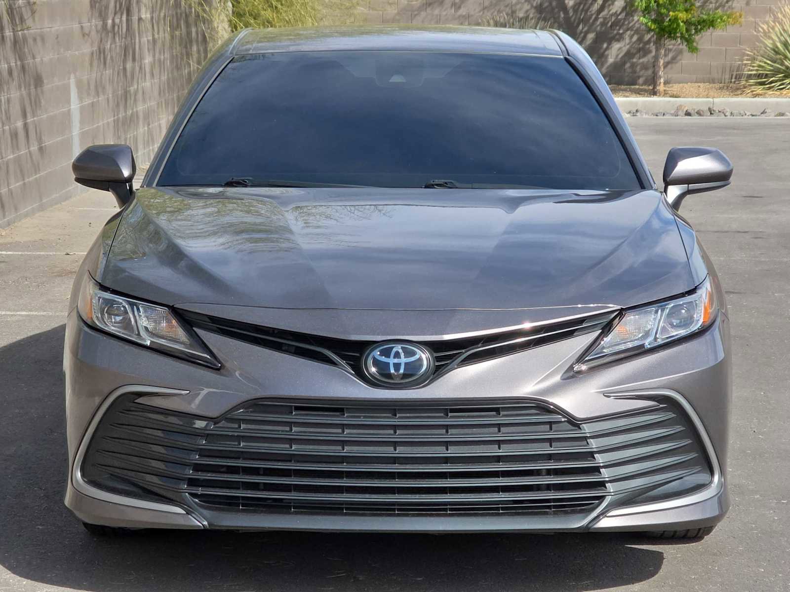 Used 2024 Toyota Camry LE image 4