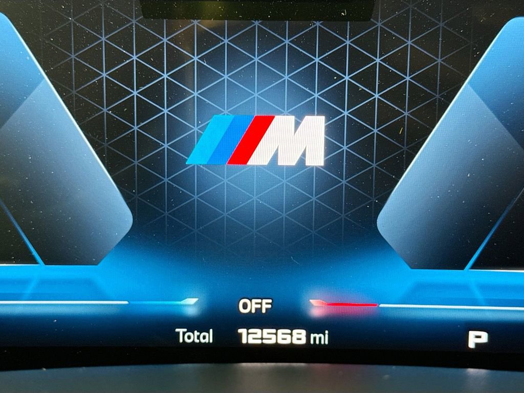 Used 2025 BMW X7 M60i AWD/4WD image 11