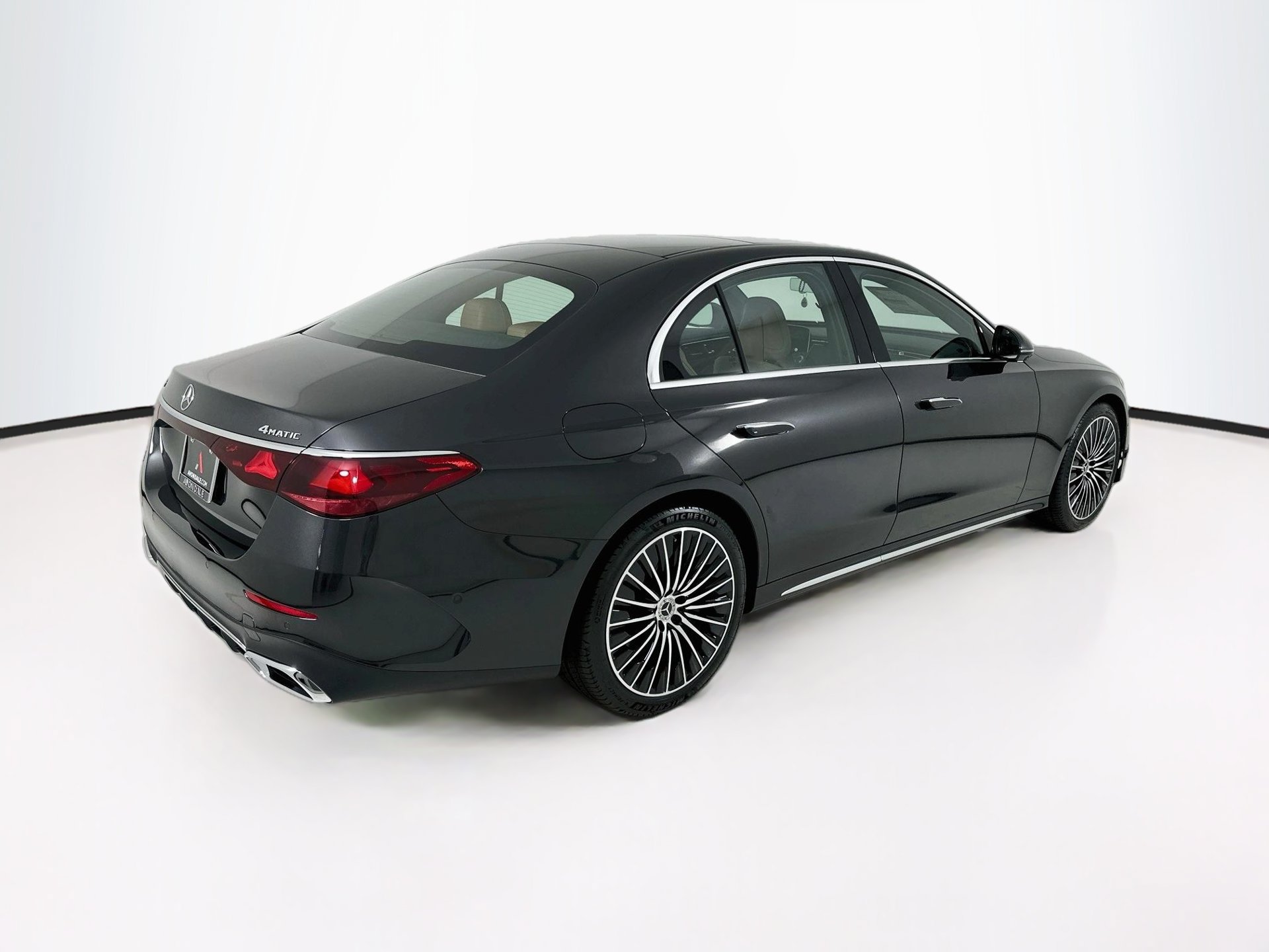New 2027 Mercedes-Benz E 350 4MATIC Sedan image 8