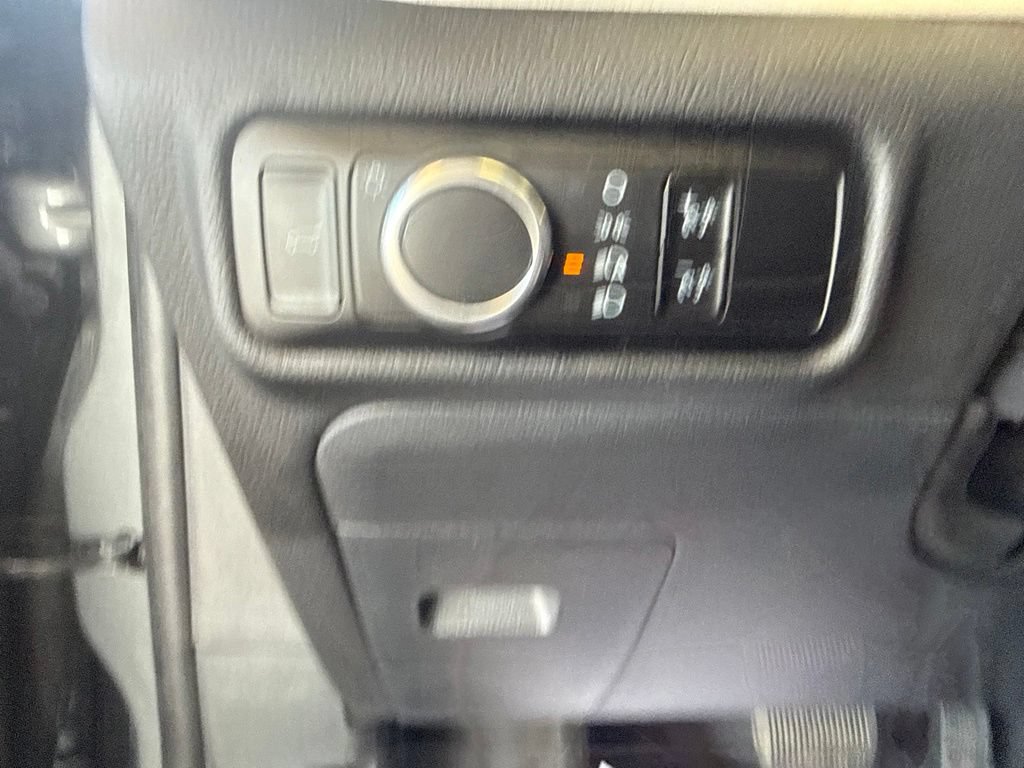 Certified 2023 Ford Explorer XLT AWD/4WD image 16