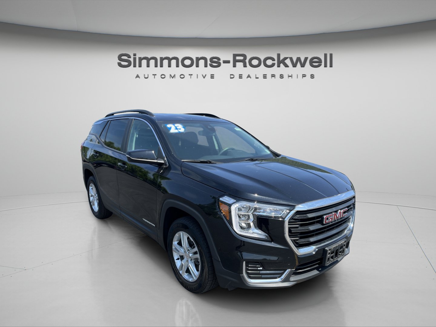Used 2023 GMC Terrain SLE w/ Driver Convenience Package AWD/4WD image 7