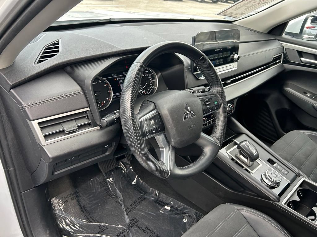 Used 2024 Mitsubishi Outlander SE AWD/4WD image 22
