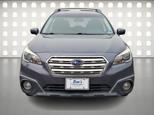 Used 2016 Subaru Outback 2.5i Premium AWD/4WD image 2