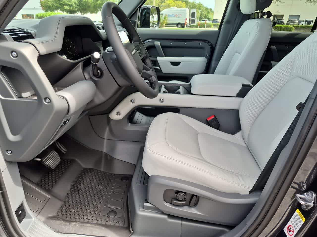 New 2026 Land Rover Defender 110 S AWD/4WD image 17