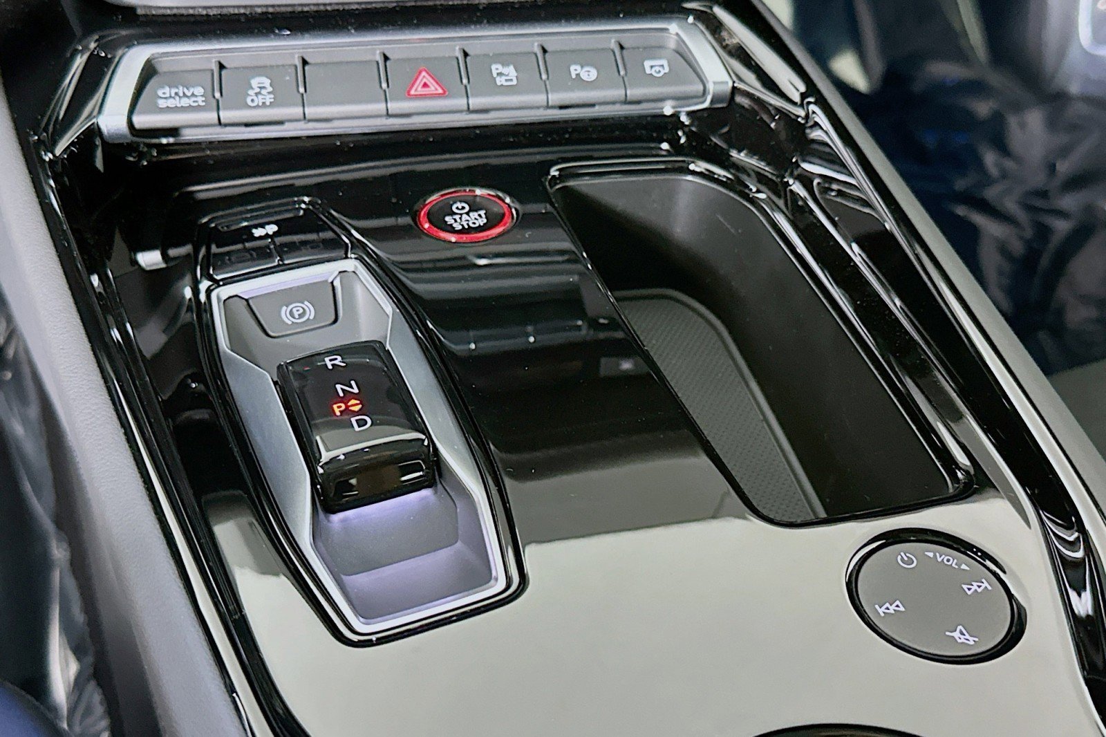 New 2026 Audi S e-tron GT Premium Plus AWD/4WD image 7