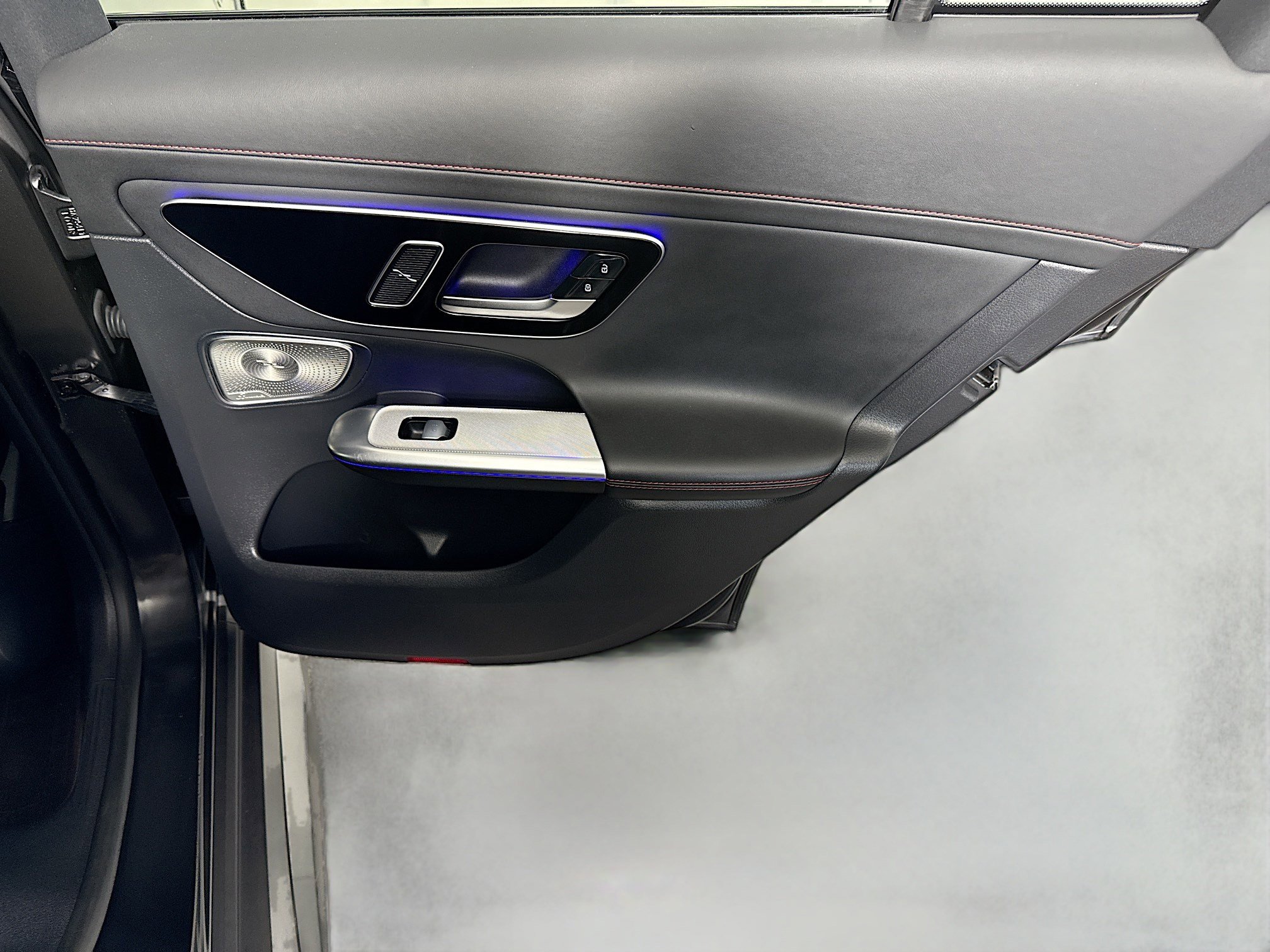 Used 2025 Mercedes-Benz GLC 63 AMG S image 28