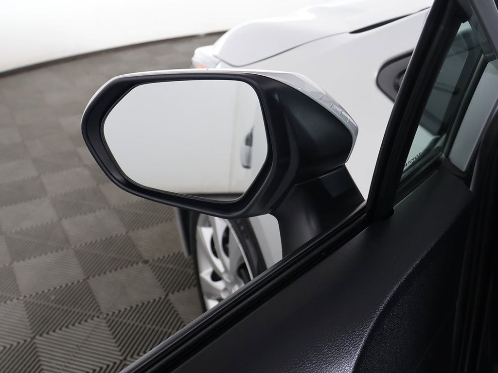 Used 2024 Toyota Corolla LE FWD image 28
