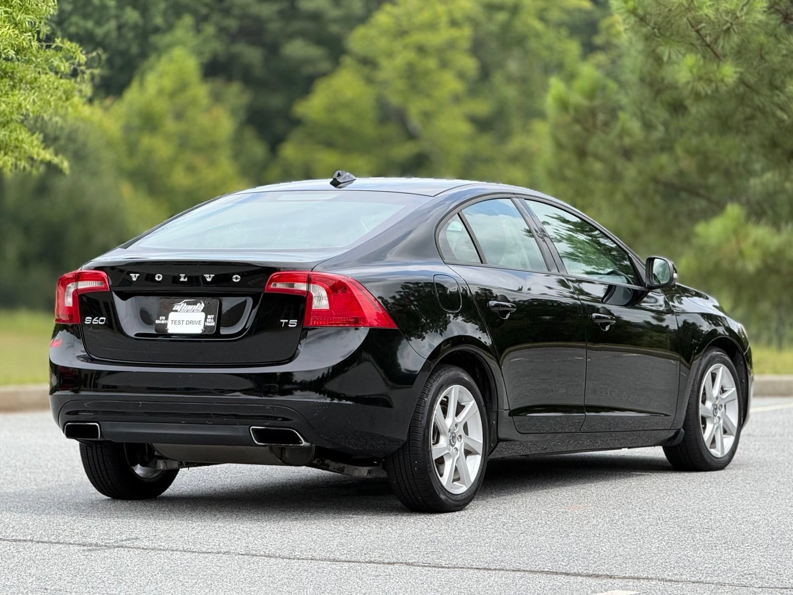 Used 2014 Volvo S60 T5 FWD image 11