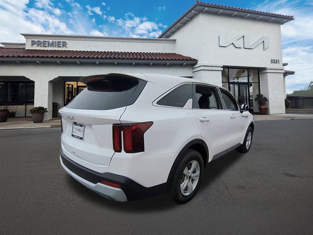 New 2026 Kia Sorento LX image 7
