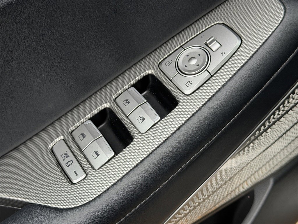 Used 2021 Hyundai Palisade Limited w/ Cargo Package image 22