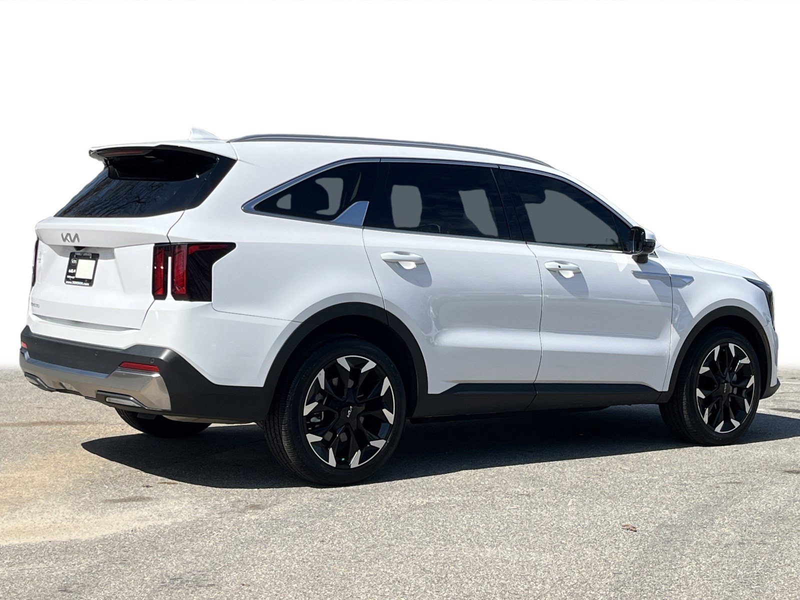 Certified 2025 Kia Sorento EX w/ Panoramic Sunroof Package image 27
