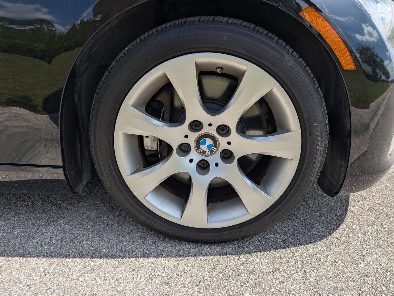 Used 2008 BMW 335i Convertible image 26