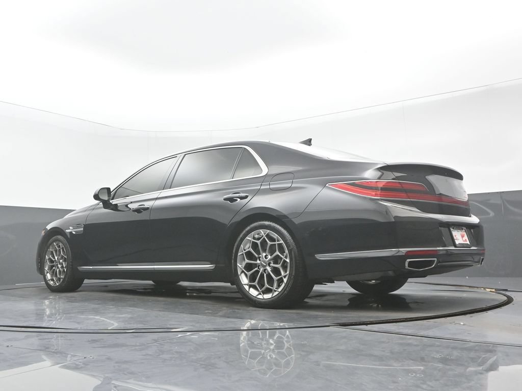 Used 2022 Genesis G90 5.0 Ultimate AWD/4WD image 32