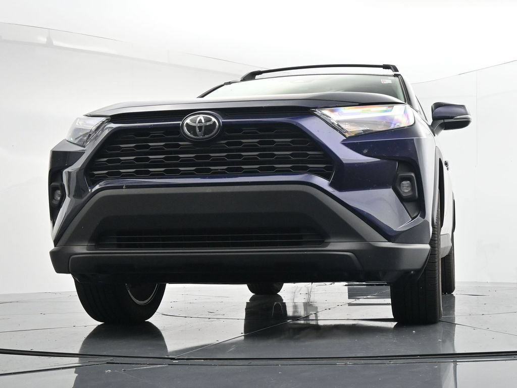 Used 2025 Toyota RAV4 XLE Premium w/ Weather Package AWD/4WD image 19