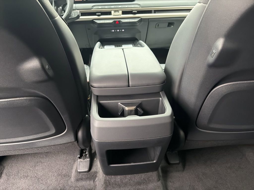 New 2027 Kia Telluride S image 23