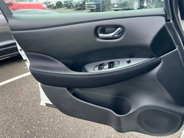 Used 2020 Nissan Leaf S w/ S Charge Package image 17