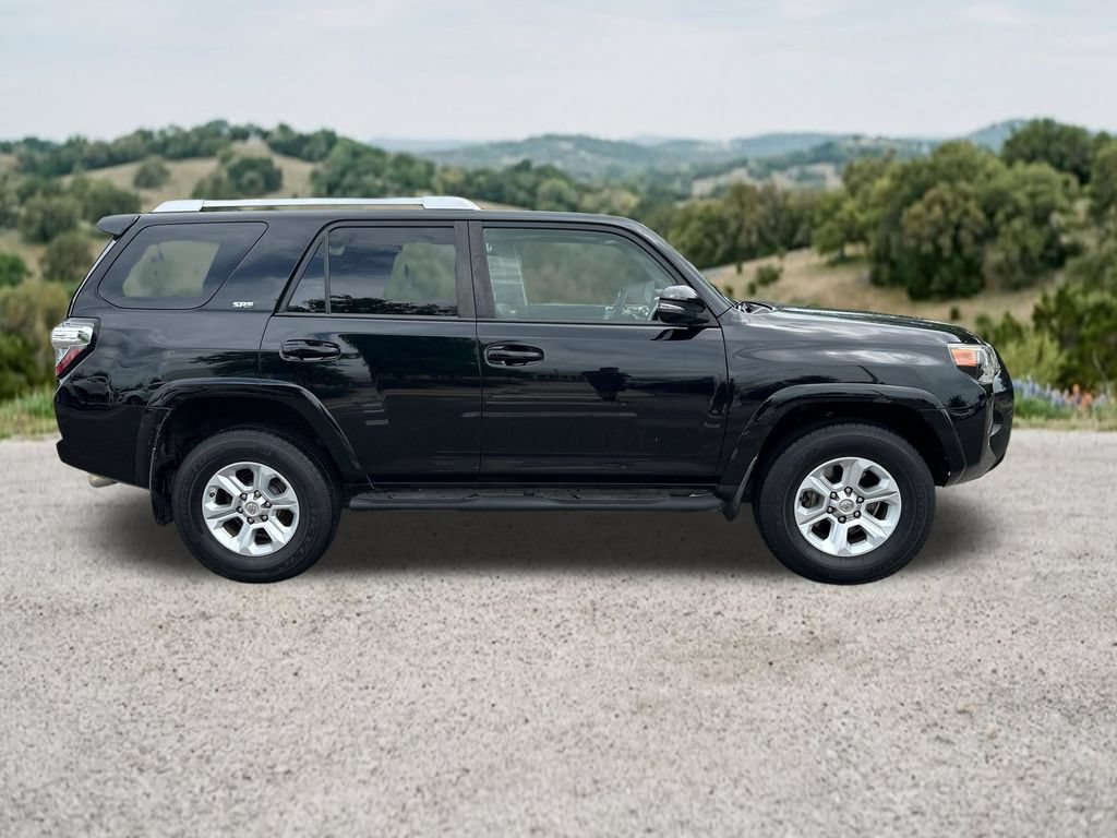 Used 2018 Toyota 4Runner SR5 Premium AWD/4WD image 11