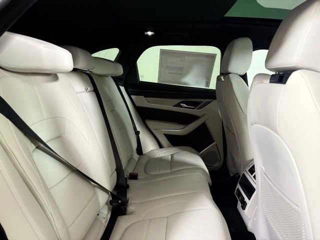 Certified 2026 Jaguar F-PACE R-Dynamic S AWD/4WD image 32
