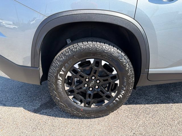 New 2027 Chevrolet Traverse Z71 w/ Driver Confidence Package AWD/4WD image 21