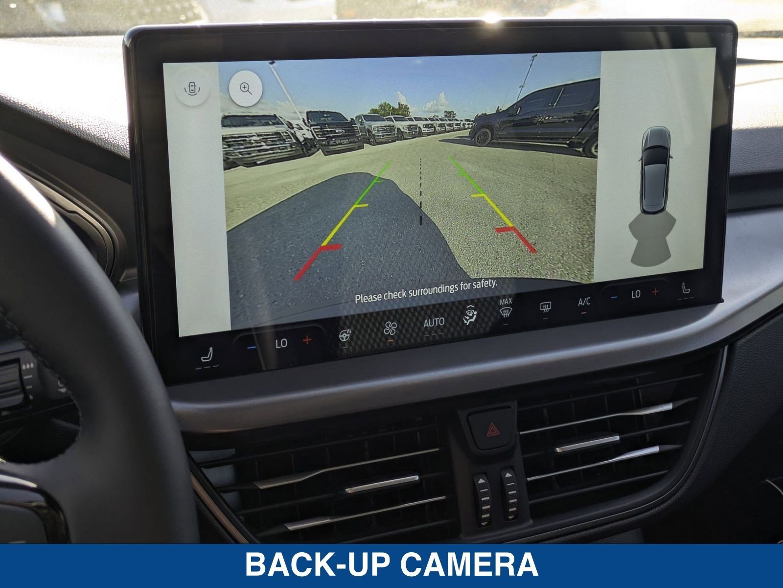 New 2025 Ford Escape SE image 31