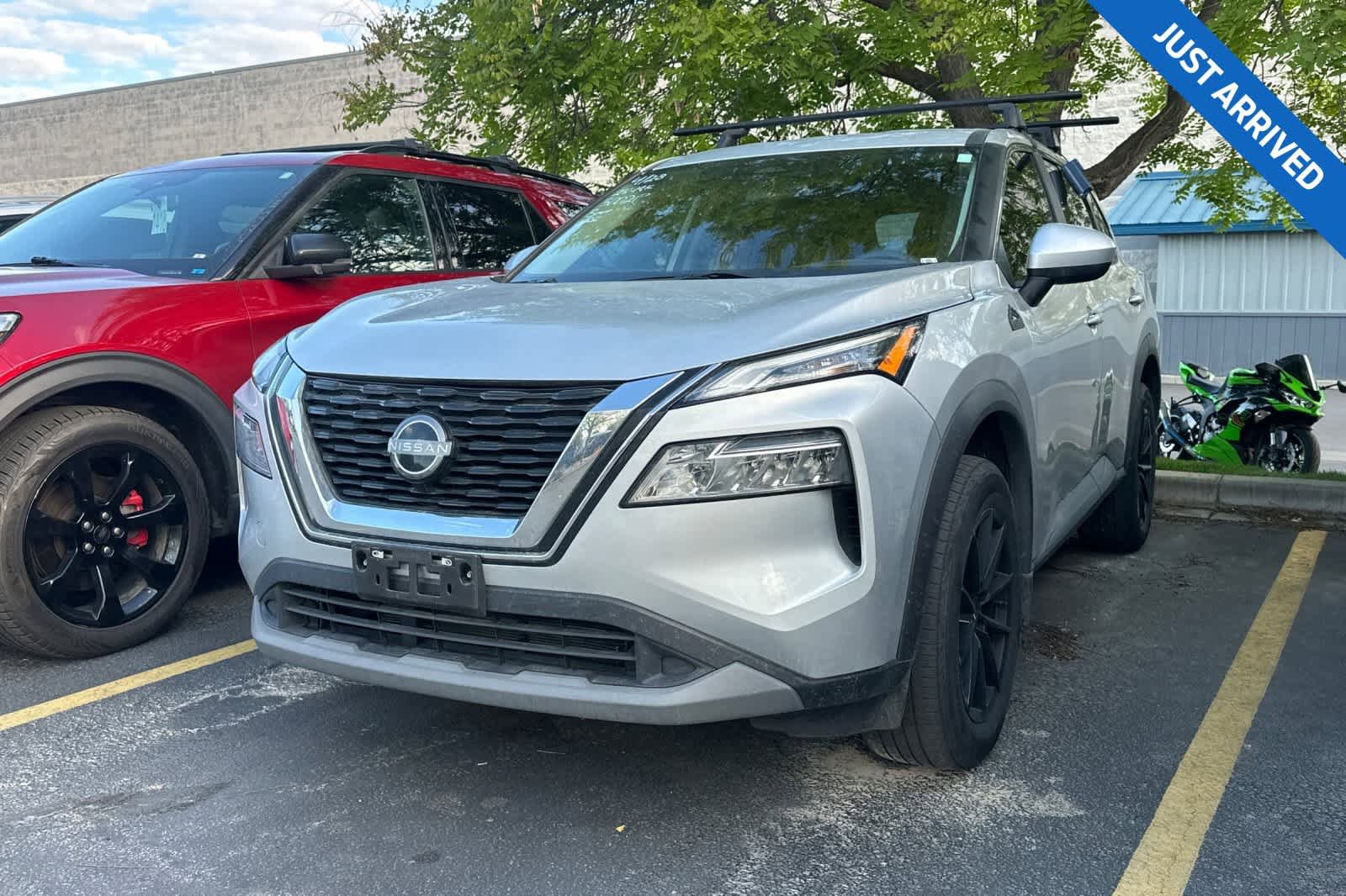 Used 2023 Nissan Rogue SV