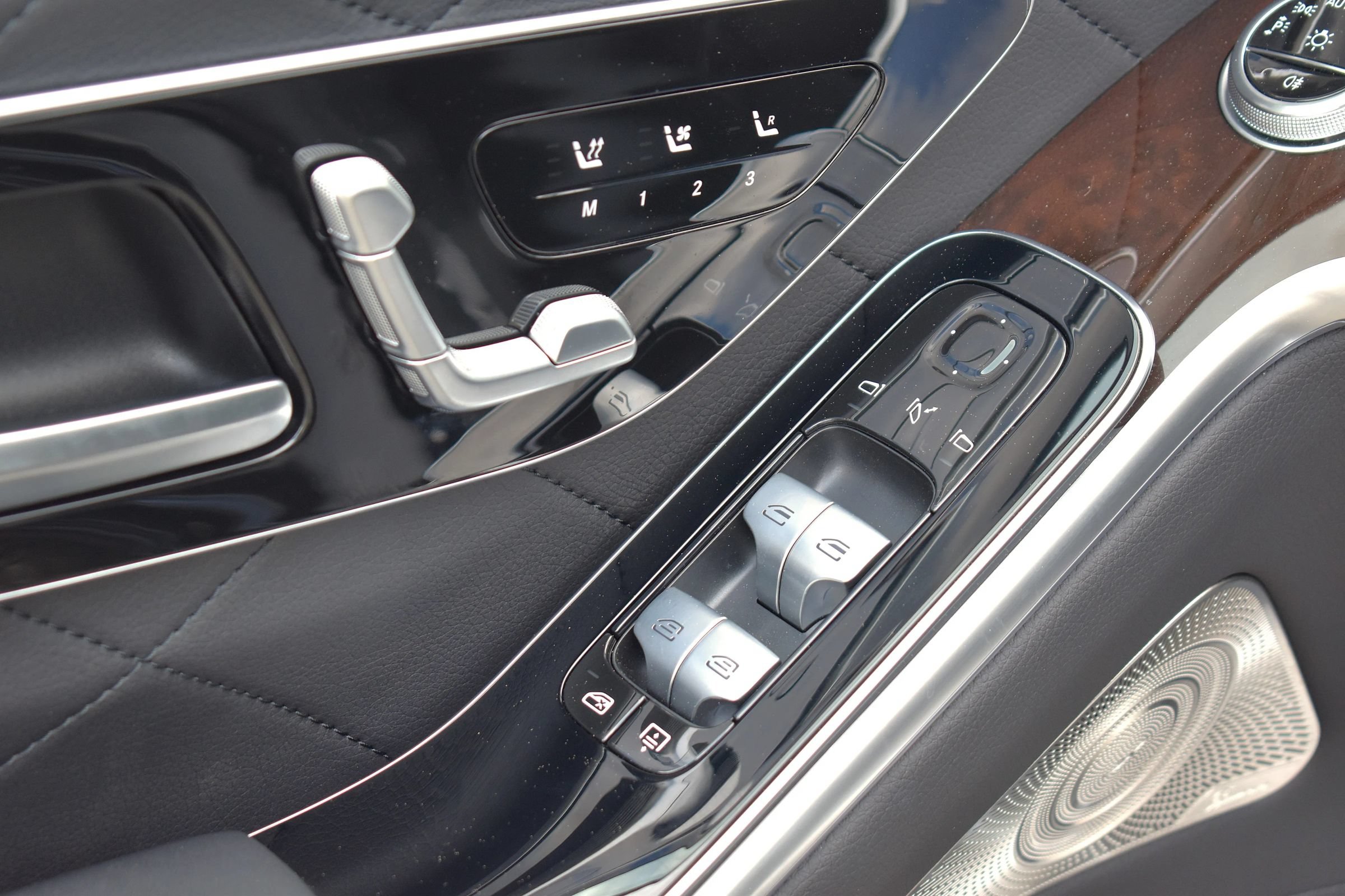 Used 2024 Mercedes-Benz S 500 4MATIC image 60