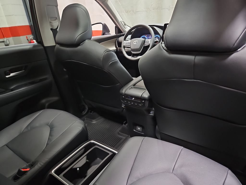 New 2026 Toyota Grand Highlander AWD Hybrid image 27