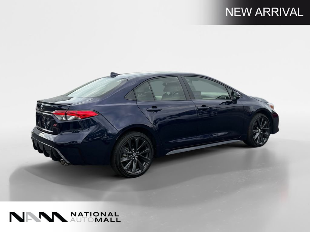Used 2023 Toyota Corolla SE FWD image 5