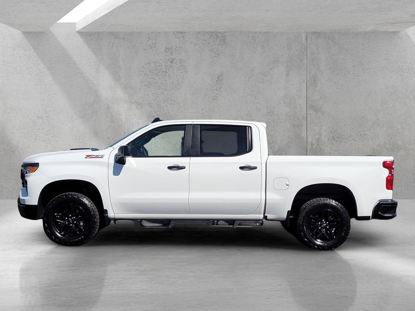 Used 2024 Chevrolet Silverado 1500 Custom Trail Boss image 7