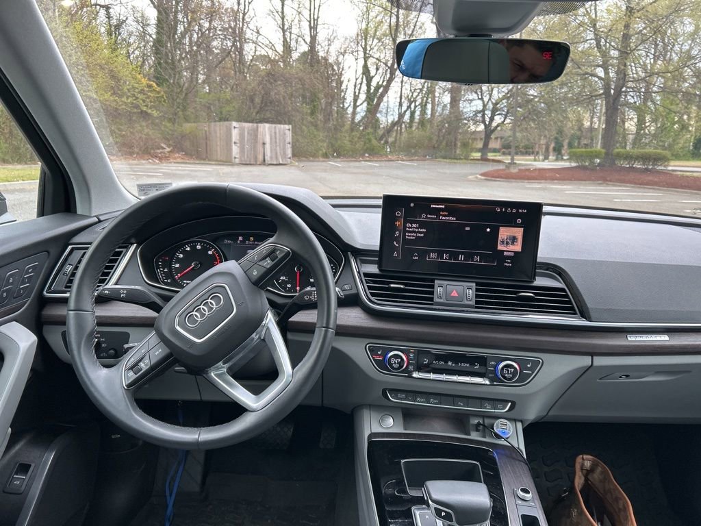 Used 2024 Audi Q5 2.0T Premium image 11