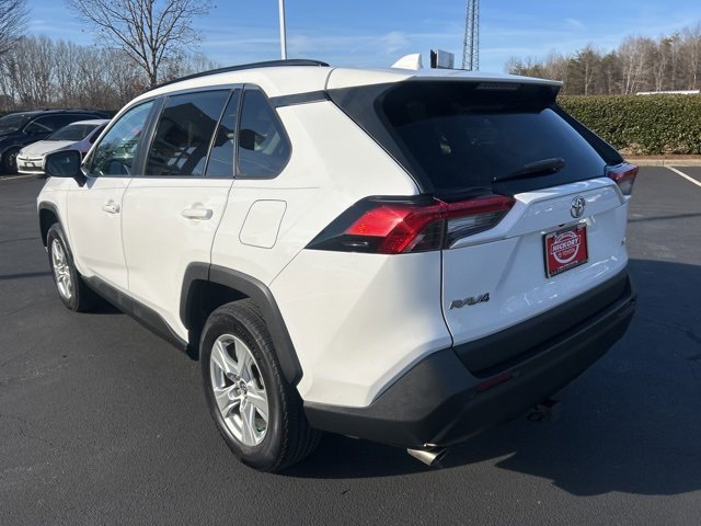 Used 2020 Toyota RAV4 XLE image 9