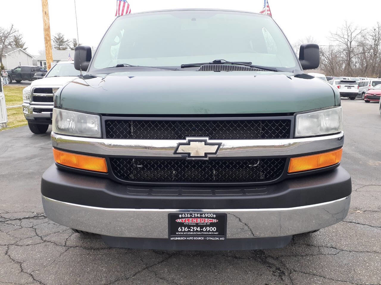 Used 2014 Chevrolet Express 3500 LT w/ LT Preferred Equipment Group image 3