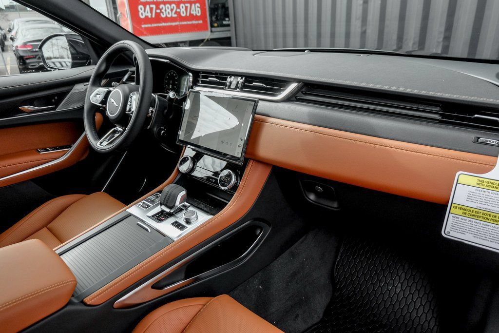 New 2026 Jaguar F-PACE R-Dynamic S AWD/4WD image 21