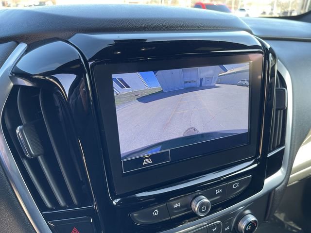 Used 2023 Chevrolet Traverse LT image 21