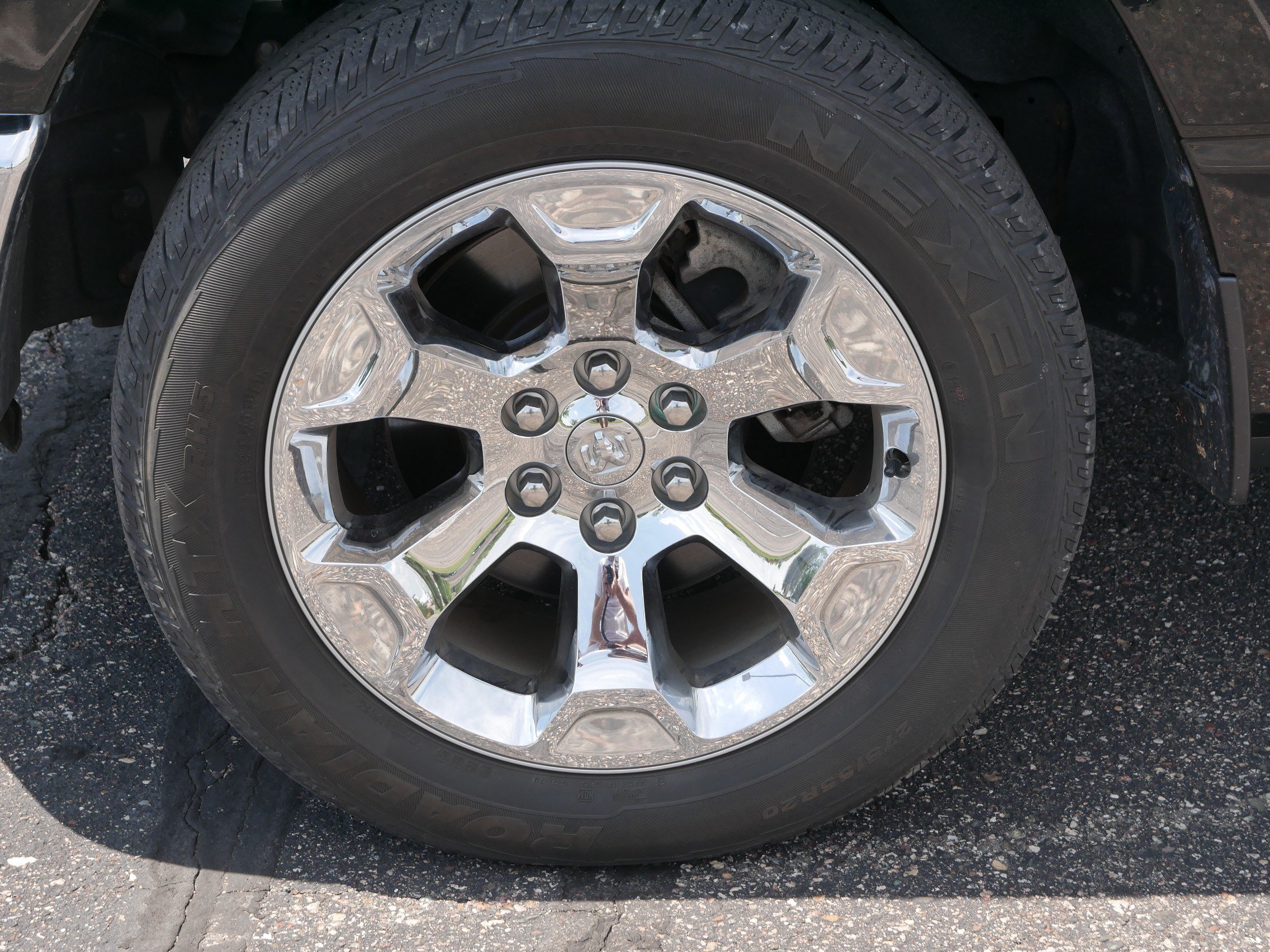 Used 2022 RAM 1500 Big Horn AWD/4WD image 15