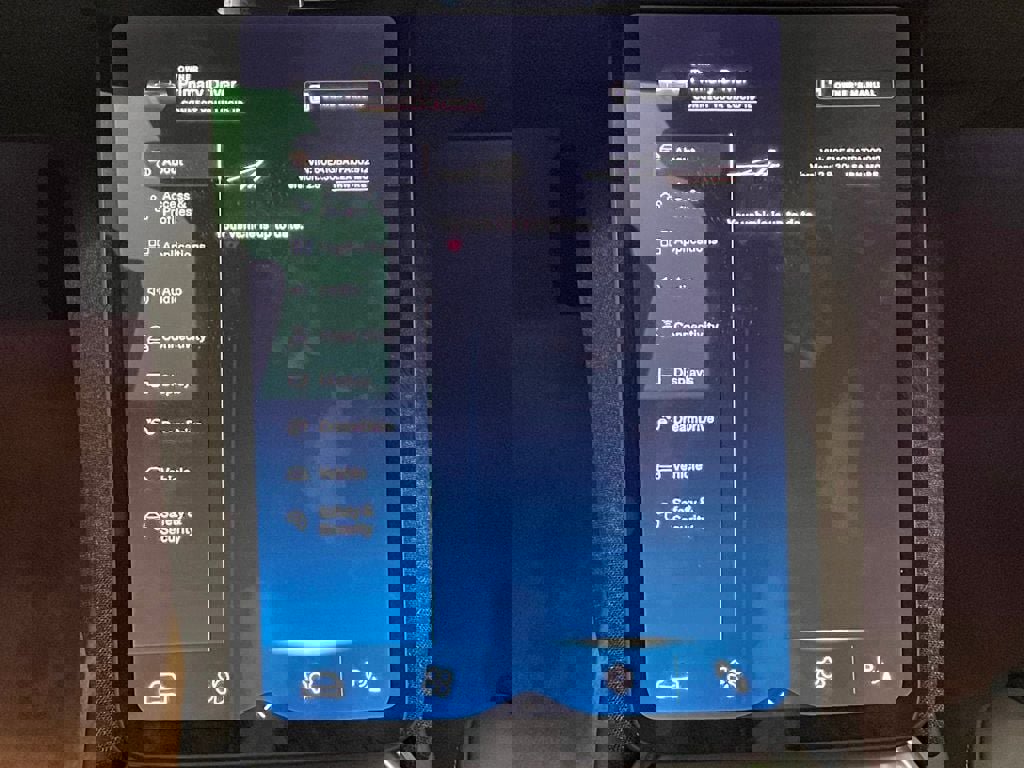 Used 2023 Lucid Air Grand Touring image 35