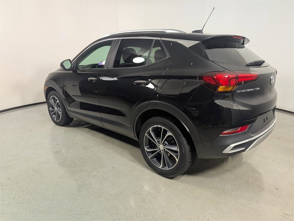 Used 2023 Buick Encore GX Select w/ Safety Package II image 5