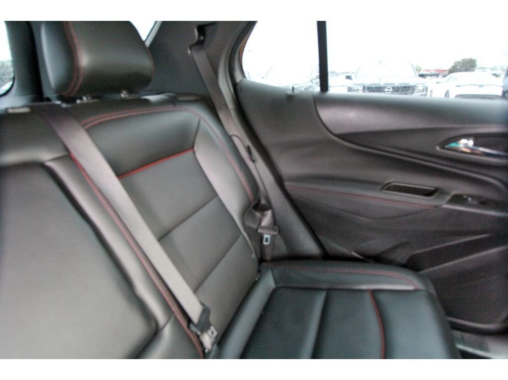 Used 2023 Chevrolet Equinox RS w/ RS Leather Package FWD image 12
