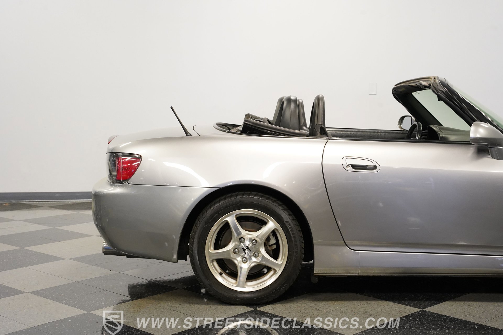 Used 2001 Honda S2000 image 30