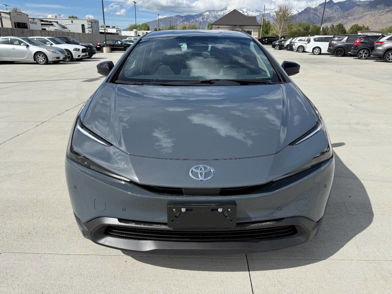 Used 2024 Toyota Prius LE image 8