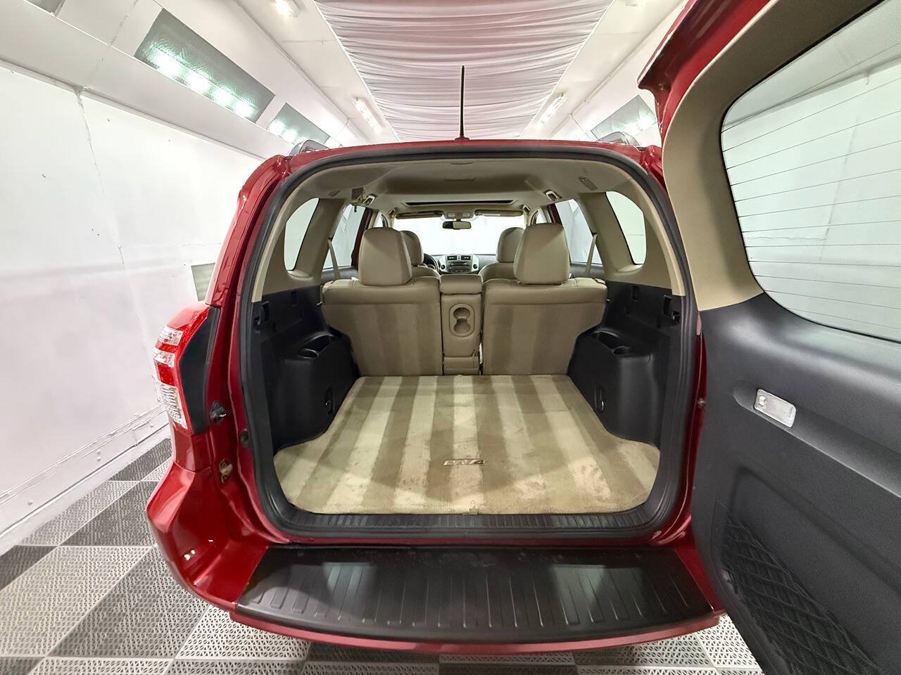 Used 2012 Toyota RAV4 Limited w/ Premium Plus Value Pkg AWD/4WD image 8