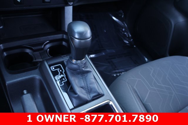 Used 2016 Toyota Tacoma TRD Sport image 26