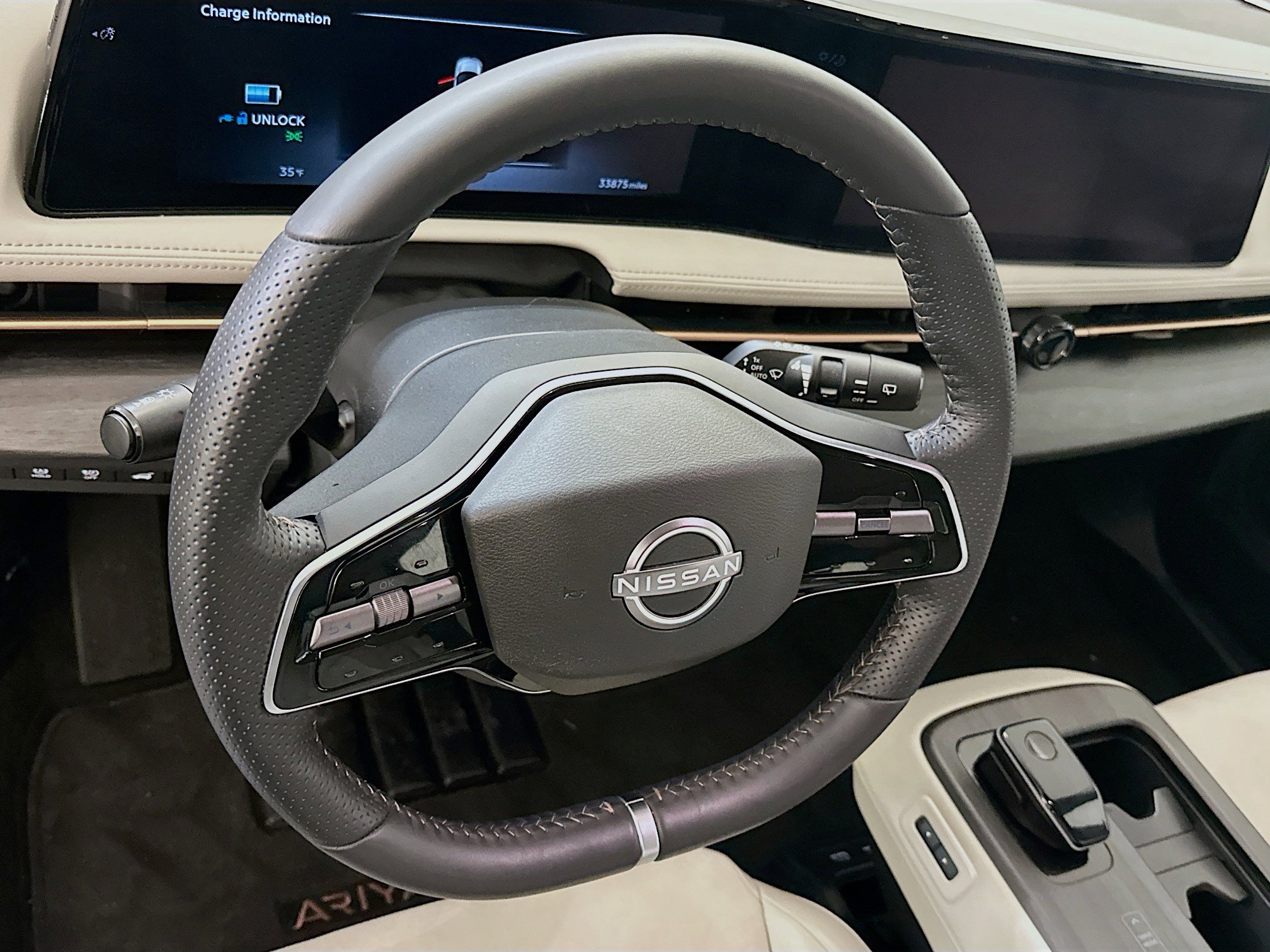 Used 2023 Nissan Ariya EVOLVE+ image 18