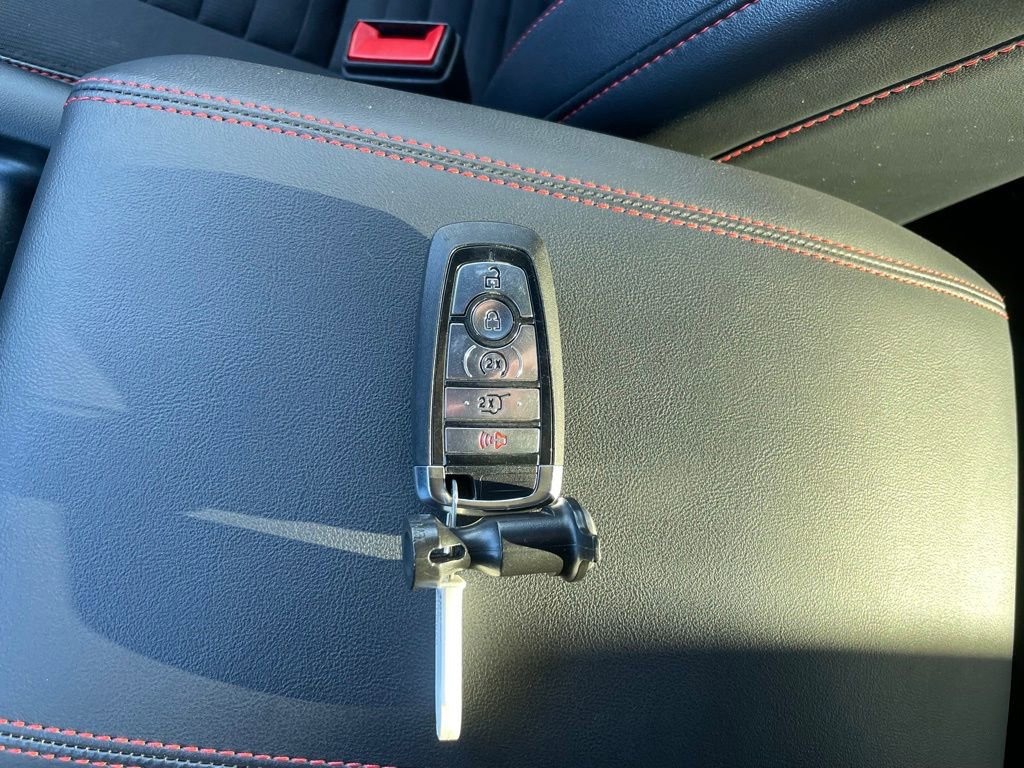 Used 2025 Ford Explorer ST-Line image 48