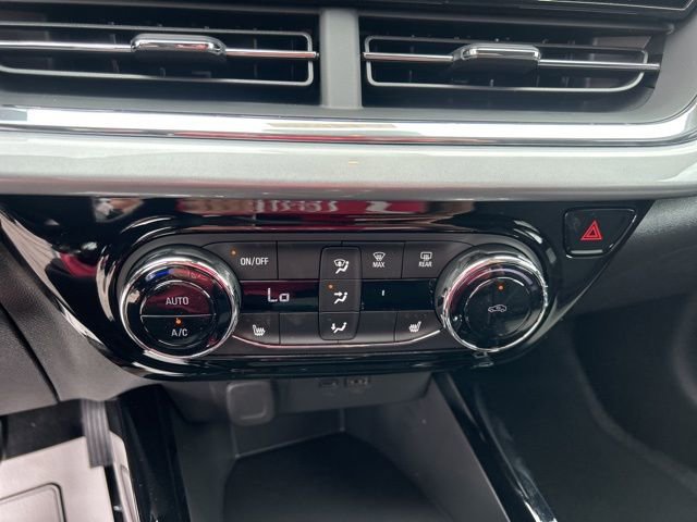 New 2026 Chevrolet Trax LT w/ Midnight Edition image 23