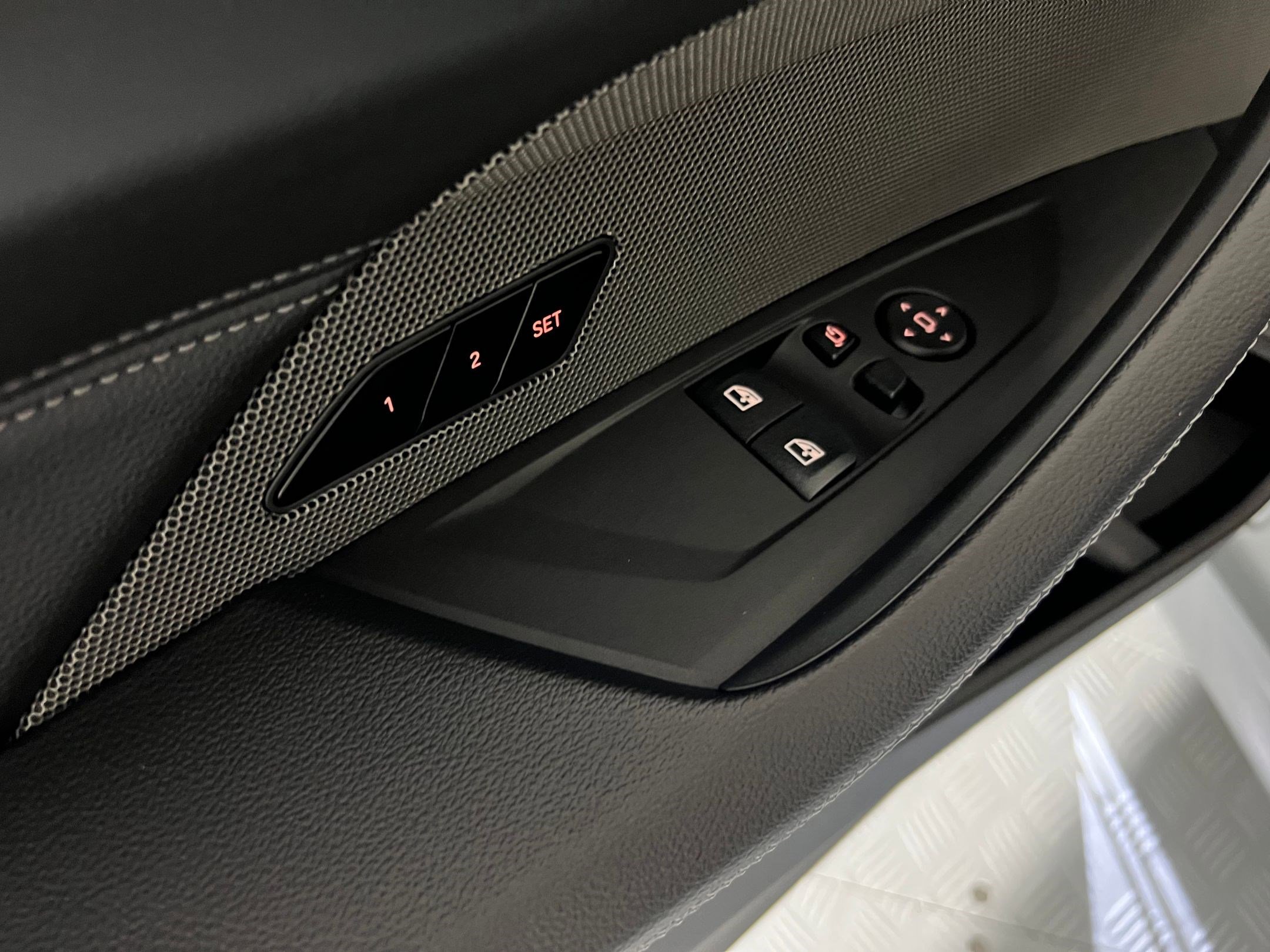 New 2026 BMW M440i Coupe w/ Premium Package image 11